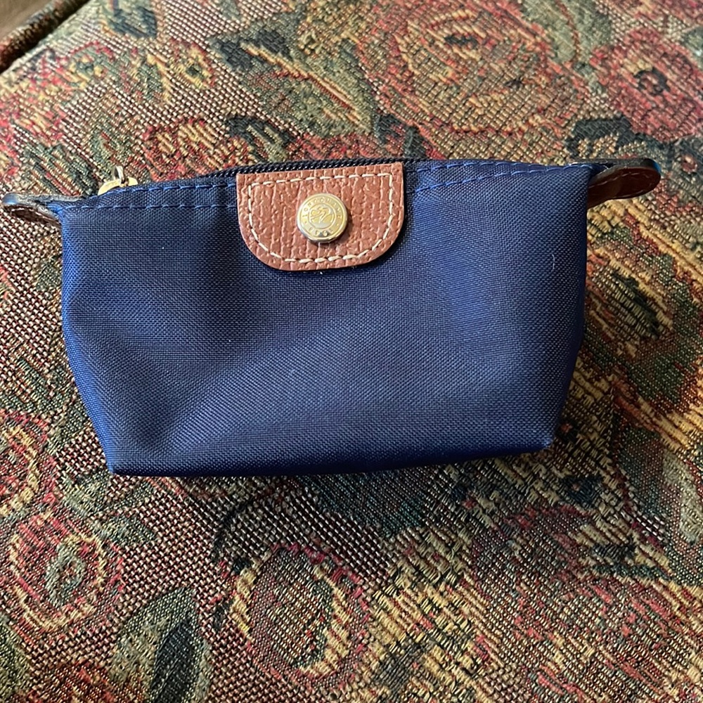 Coin pouch